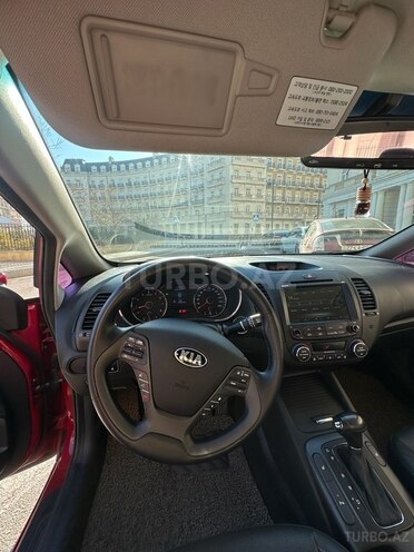 Kia Cerato-9