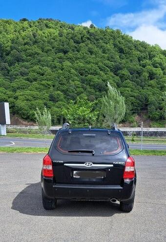 Hyundai Tucson 2007, 270,000 km - 2.0 l - Qəbələ