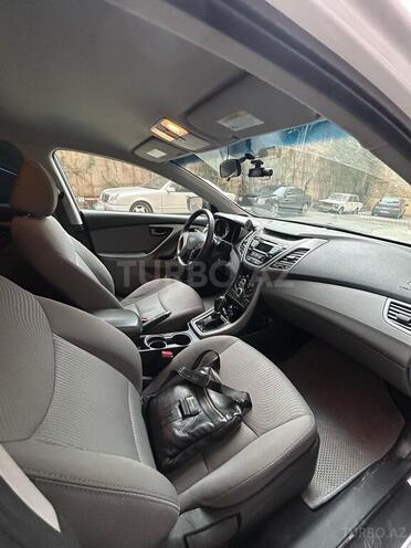 Hyundai Elantra 2015, 73,995 km - 1.8 l - Xırdalan