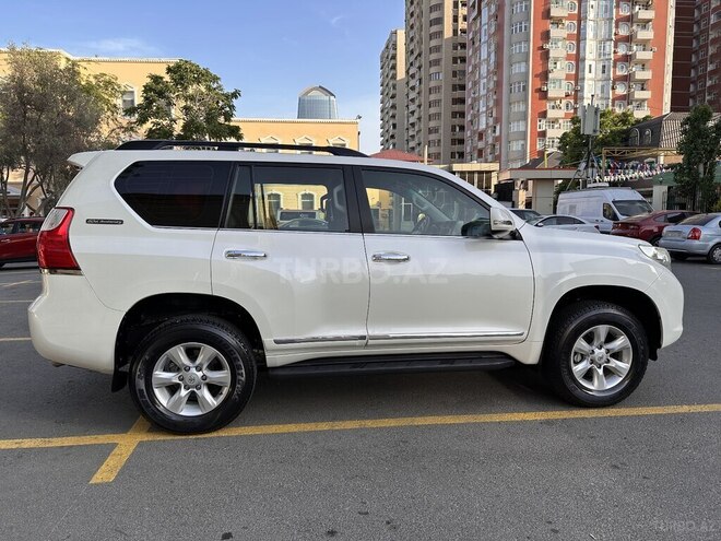 Toyota Land Cruiser Prado 2011, 49,000 km - 2.7 l - Bakı
