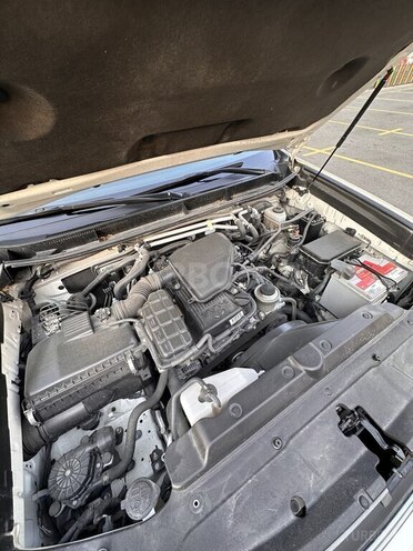 Toyota Land Cruiser Prado 2011, 49,000 km - 2.7 l - Bakı