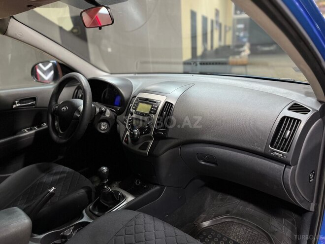 Hyundai i30 2009, 256,256 km - 1.6 л - Sumqayıt