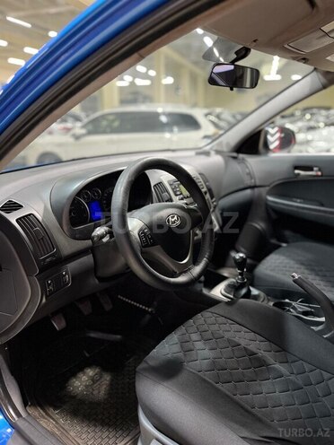 Hyundai i30 2009, 256,256 km - 1.6 л - Sumqayıt