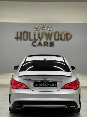 Mercedes CLA 250-10