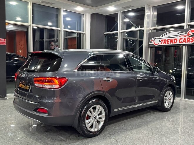 Kia Sorento-6