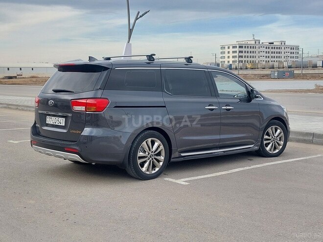 Kia Carnival 2014, 211,000 km - 2.2 l - Bakı