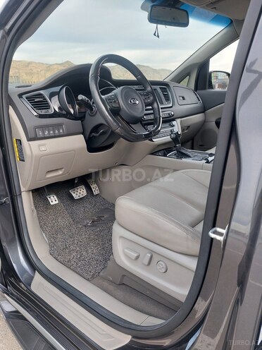 Kia Carnival 2014, 211,000 km - 2.2 l - Bakı