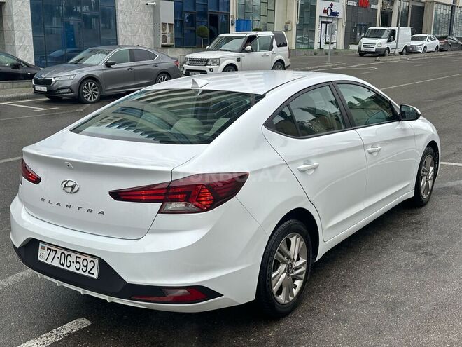 Hyundai Elantra 2019, 85,000 km - 2.0 л - Bakı