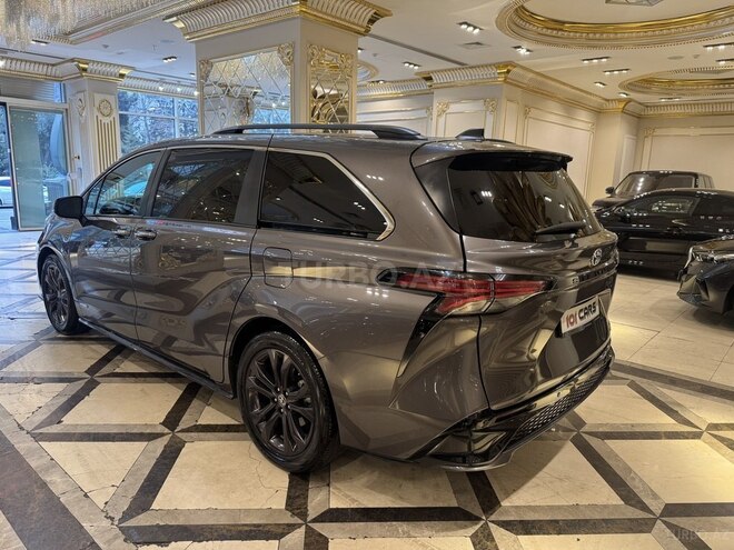 Toyota Sienna 2021, 117,000 km - 2.5 l - Bakı