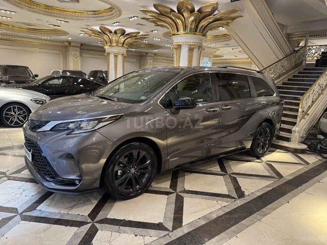 Toyota Sienna 2021, 117,000 km - 2.5 l - Bakı