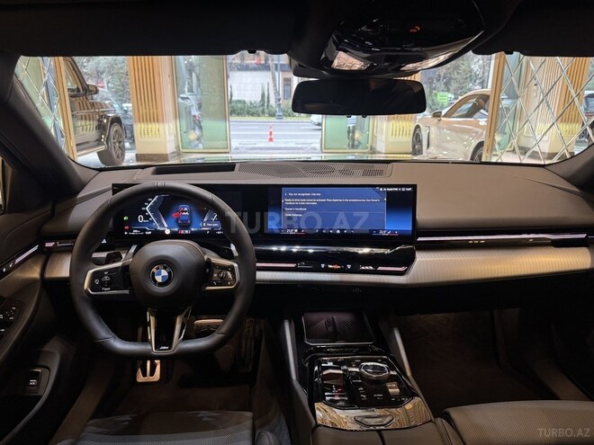 BMW 520 2024, 17,000 km - 2.0 l - Bakı