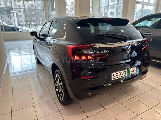 Suzuki Baleno-7
