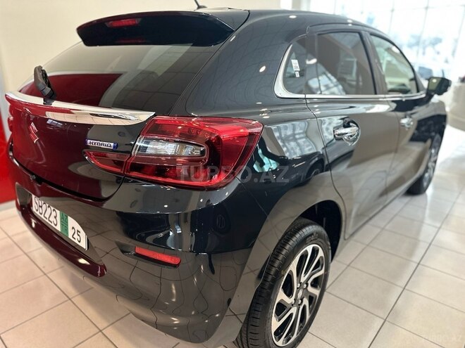 Suzuki Baleno-9