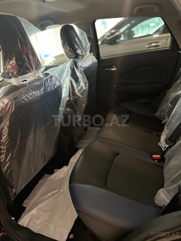 Suzuki Baleno-12