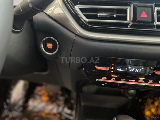 Suzuki Baleno-18