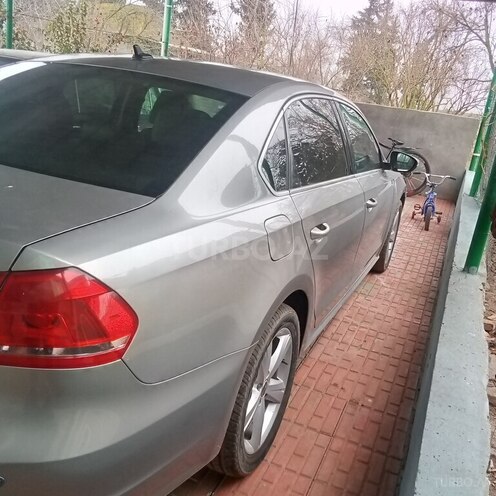 Volkswagen Passat (North America) 2012, 196,750 km - 2.5 л - Bakı