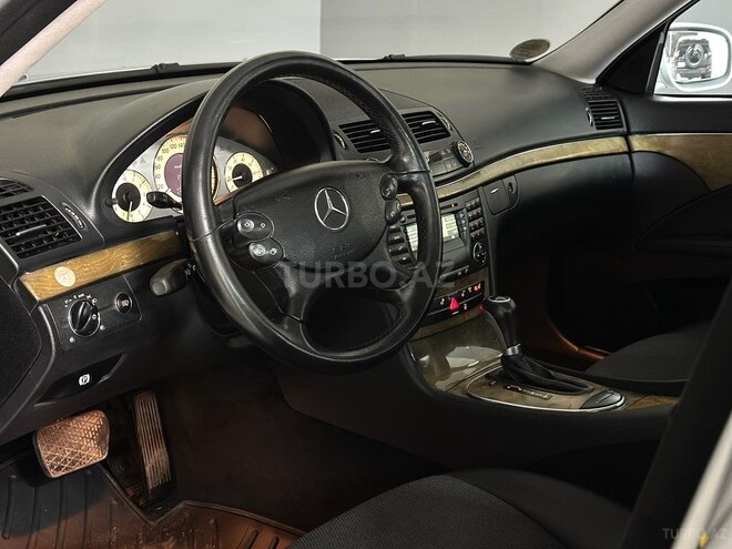 Mercedes E 200 2007, 220,000 km - 2.0 l - Bakı