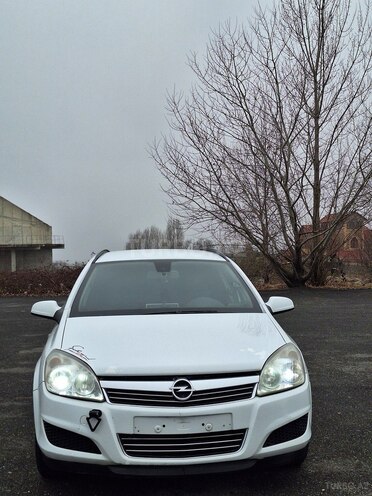 Opel Astra 2008, 320,000 km - 1.3 l - Qəbələ