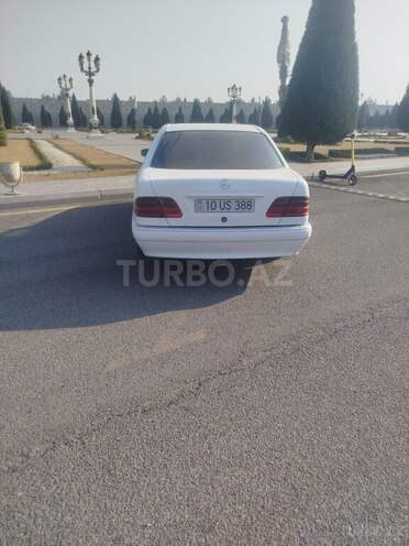 Mercedes E 230 1995, 333,333 km - 2.3 l - Gəncə