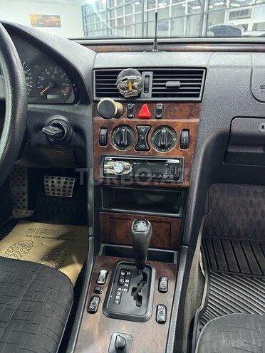 Mercedes C 180 1996, 358,000 km - 1.8 l - Sumqayıt