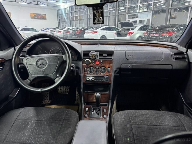 Mercedes C 180 1996, 358,000 km - 1.8 l - Sumqayıt