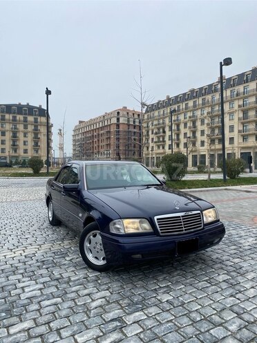 Mercedes C 200 1995, 325,846 km - 2.0 l - Bakı