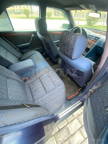 Mercedes C 200 1995, 325,846 km - 2.0 l - Bakı