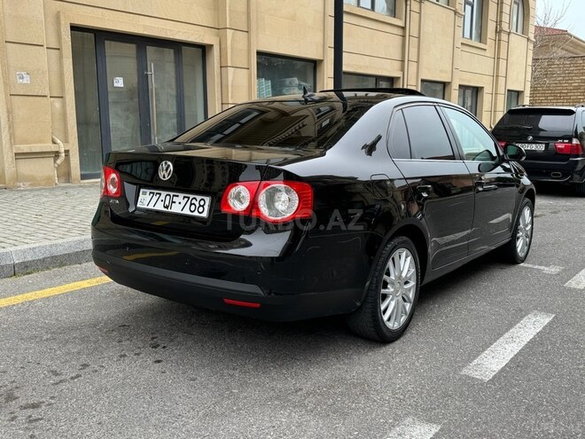 Volkswagen Jetta 2011, 255,000 km - 1.6 l - Bakı