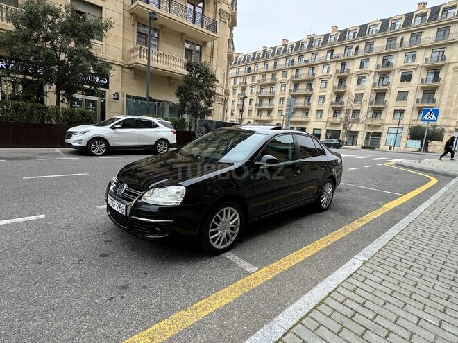 Volkswagen Jetta 2011, 255,000 km - 1.6 l - Bakı