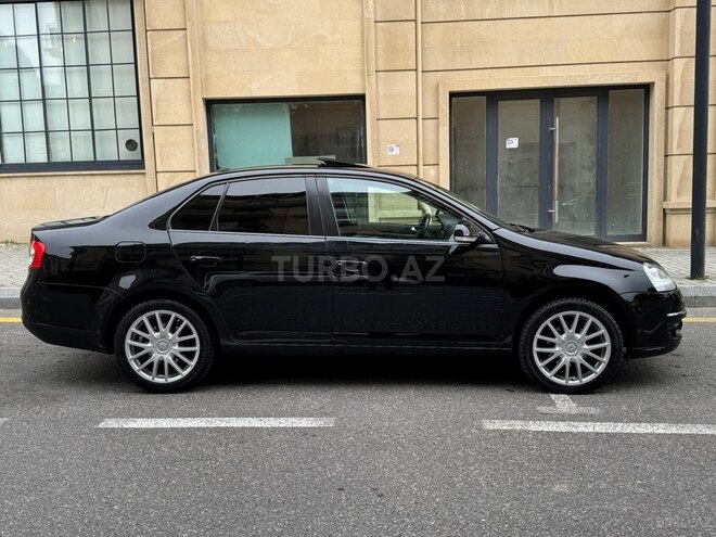 Volkswagen Jetta 2011, 255,000 km - 1.6 l - Bakı
