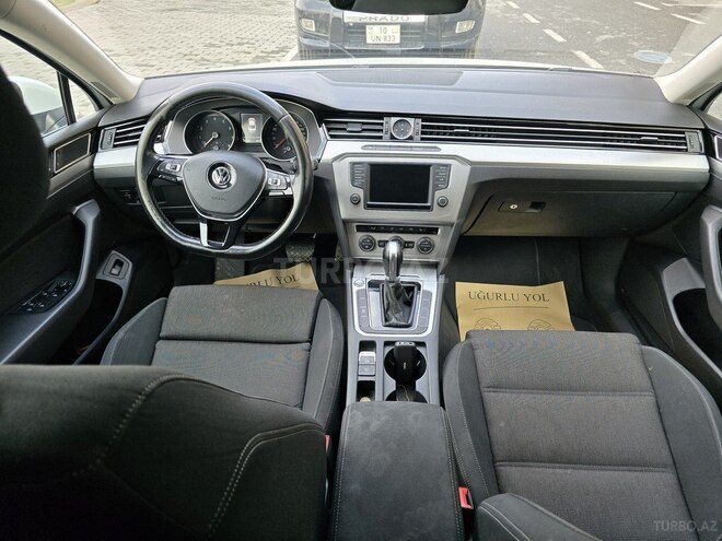 Volkswagen Passat 2016, 196,000 km - 1.8 l - Bakı
