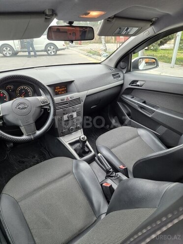 Opel Astra 2006, 280,000 km - 1.3 l - Bakı
