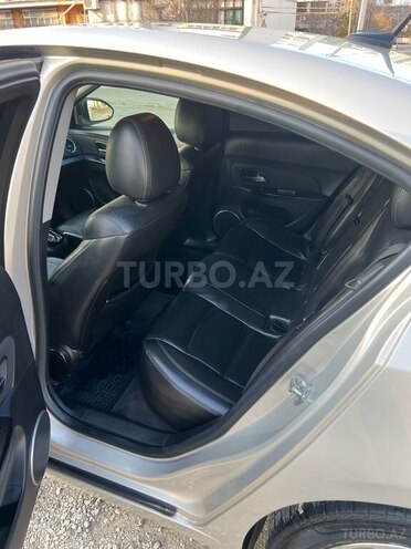 Chevrolet Cruze 2011, 214,680 km - 1.4 l - Gəncə