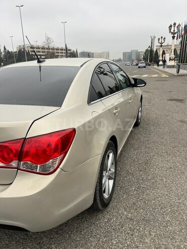 Chevrolet Cruze 2011, 214,680 km - 1.4 l - Gəncə