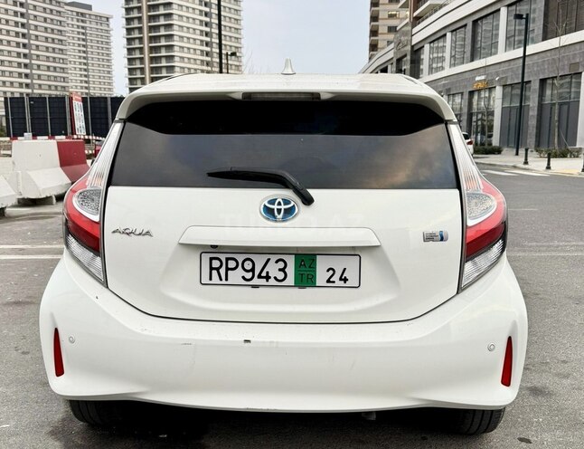 Toyota Aqua 2017, 76,450 km - 1.5 l - Bakı