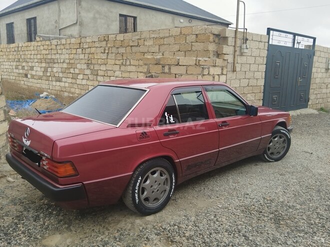 Mercedes 190 1992, 250,000 km - 2.0 л - Sumqayıt