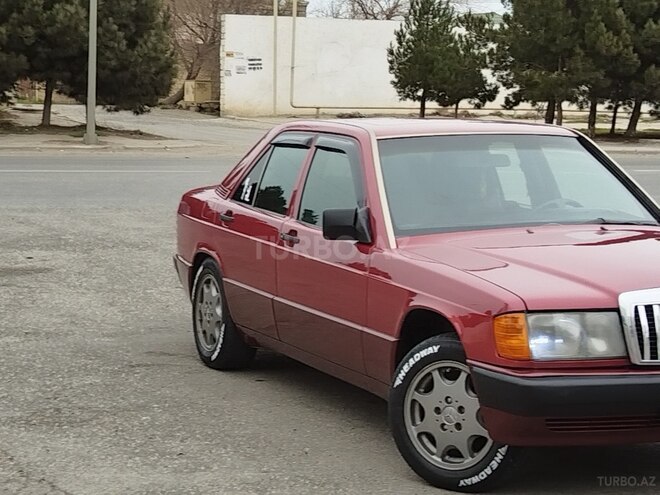 Mercedes 190 1992, 250,000 km - 2.0 л - Sumqayıt
