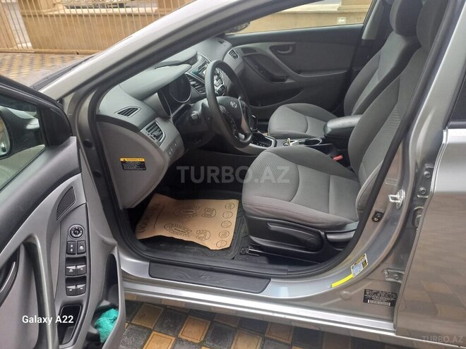 Hyundai Elantra 2015, 91,000 km - 1.8 л - Bakı