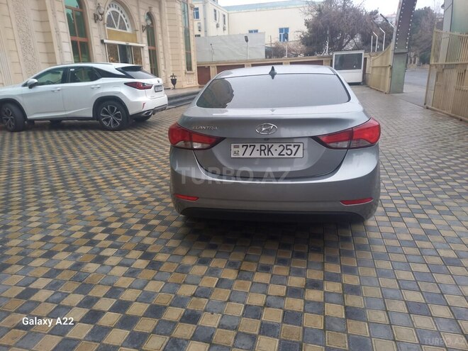 Hyundai Elantra 2015, 91,000 km - 1.8 л - Bakı