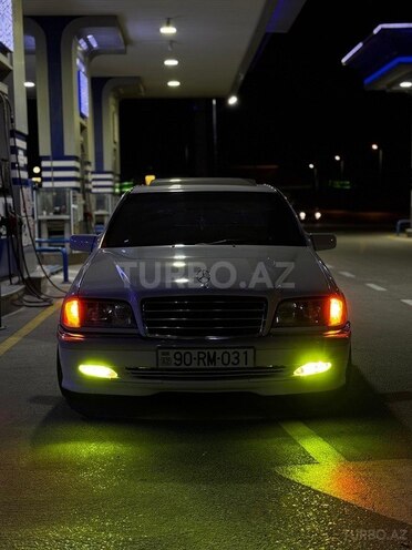 Mercedes C 230 2000, 297,000 km - 2.3 l - Bakı