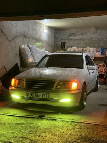 Mercedes C 230 2000, 297,000 km - 2.3 l - Bakı