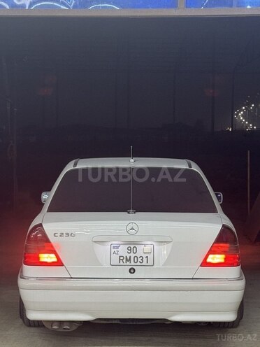 Mercedes C 230 2000, 297,000 km - 2.3 l - Bakı