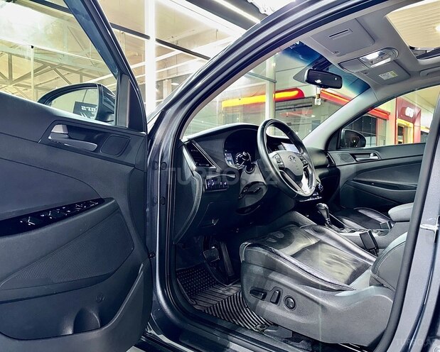 Hyundai Tucson 2017, 131,000 km - 2.0 l - Bakı
