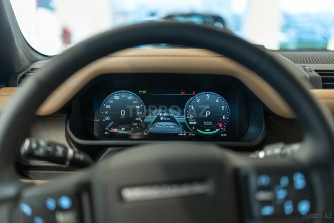 Land Rover Defender-14