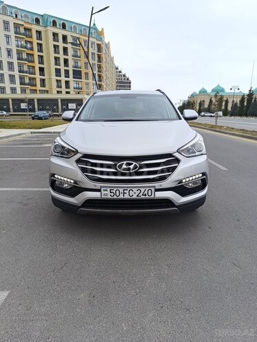 Hyundai Santa Fe-1