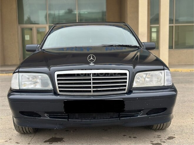Mercedes C 180 1998, 250,000 km - 1.8 l - Salyan