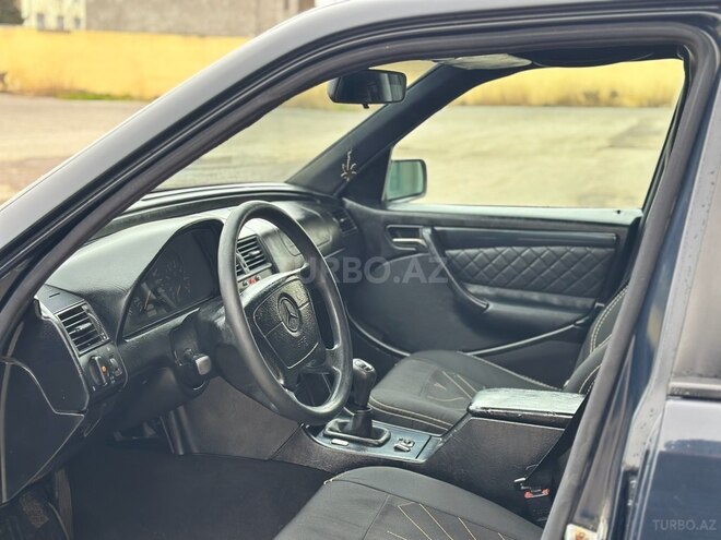 Mercedes C 180 1998, 250,000 km - 1.8 l - Salyan
