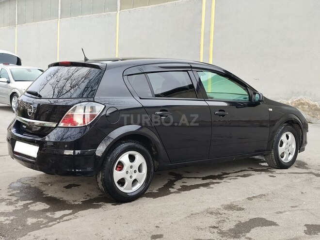 Opel Astra 2009, 205,000 km - 1.4 l - Bakı