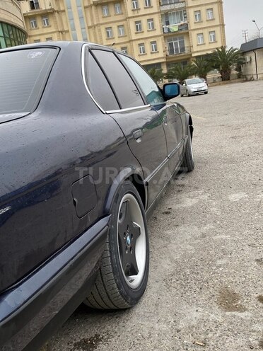 BMW 525 1990, 152,220 km - 2.5 l - Bakı