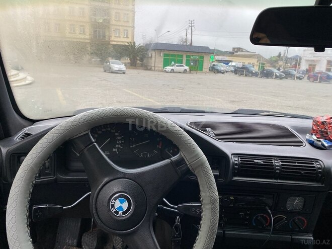 BMW 525 1990, 152,220 km - 2.5 l - Bakı